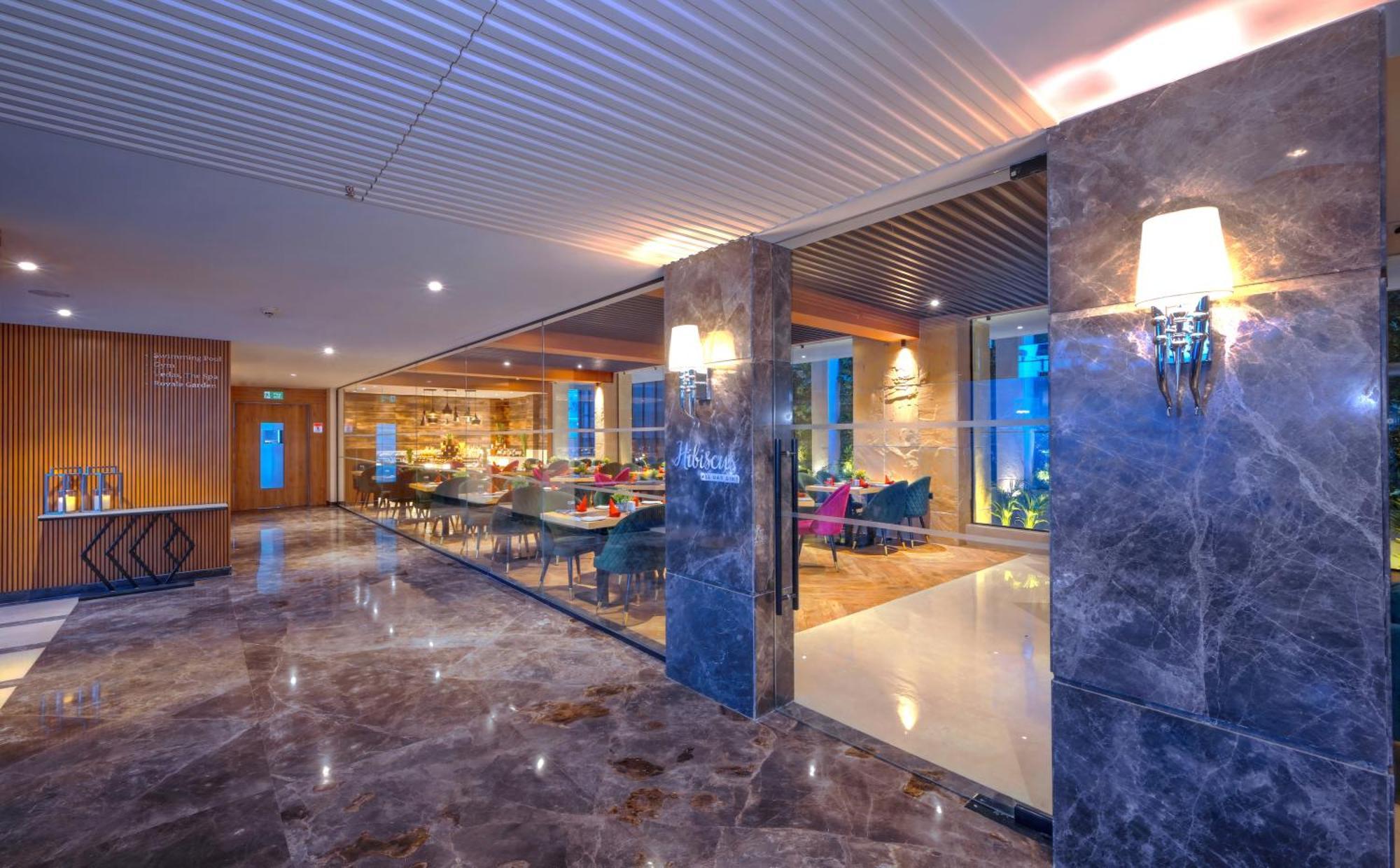 Royale Sarovar Portico Agra Agra  Luaran gambar