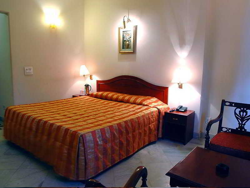 Royale Sarovar Portico Agra Agra  Bilik gambar
